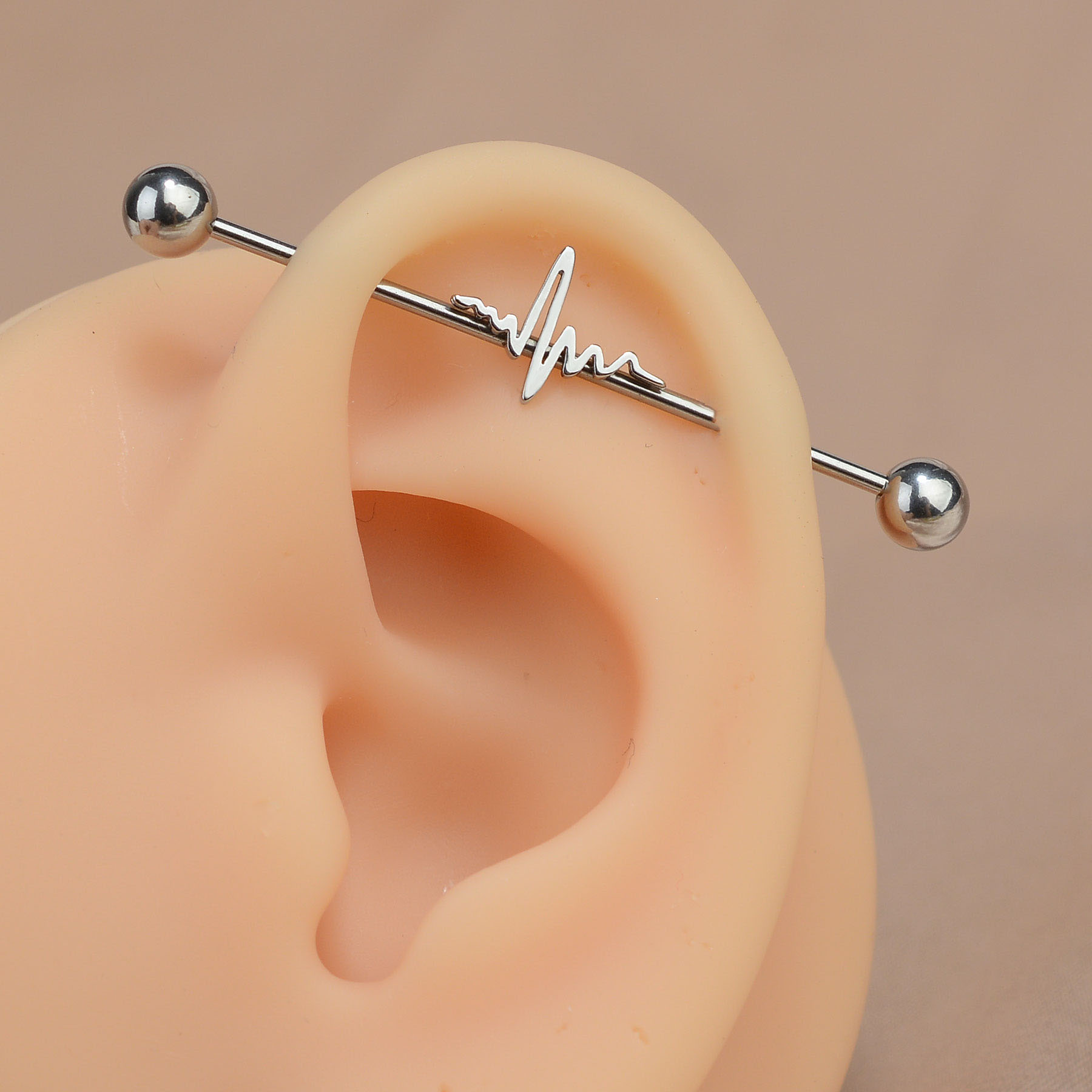 ต่างหูแบบแท่งยาวสแตนเลส 16G 1  - Industrial Barbell Long บทวิจารณ์และราคา